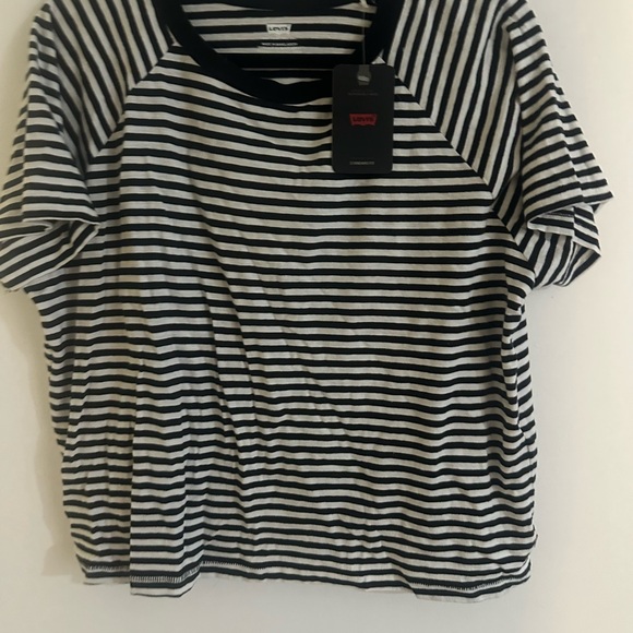 Levi's Monochrome Striped Tee - Picture 1 of 4